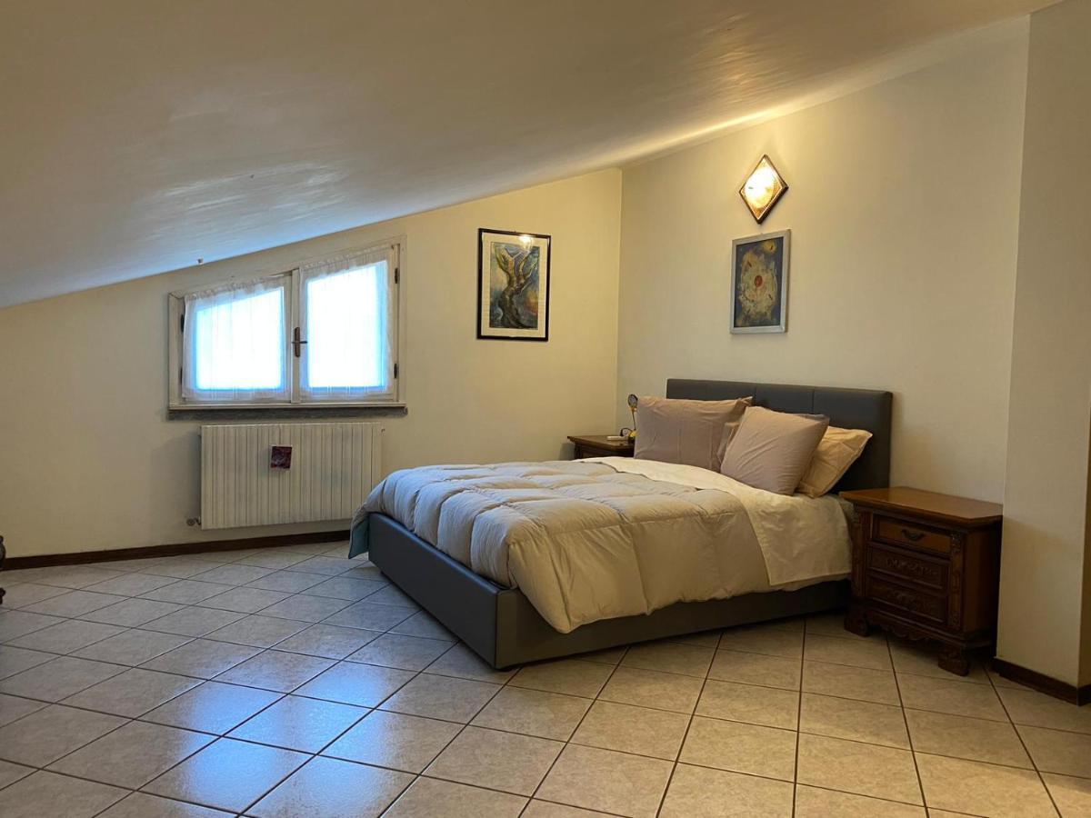 Mansarda In Villa Cenate Sopra 外观 照片